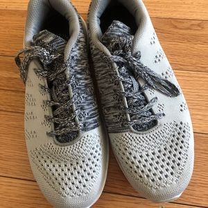 APL Techloom Pro Knit Sneakers